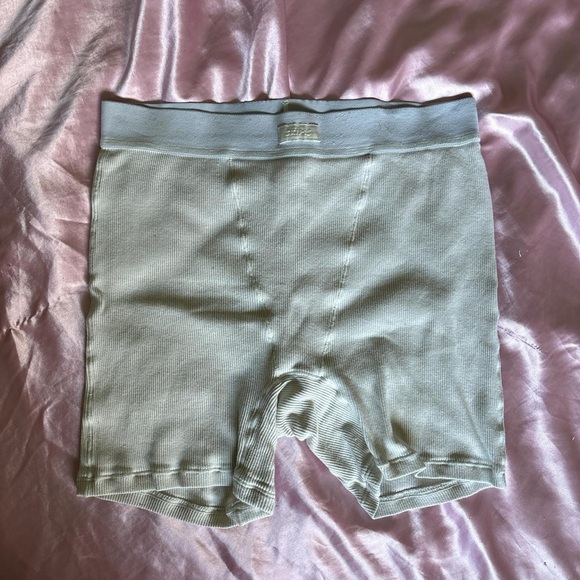 Skims Cotton Rib Boxers - Bone - Picture 2 of 6